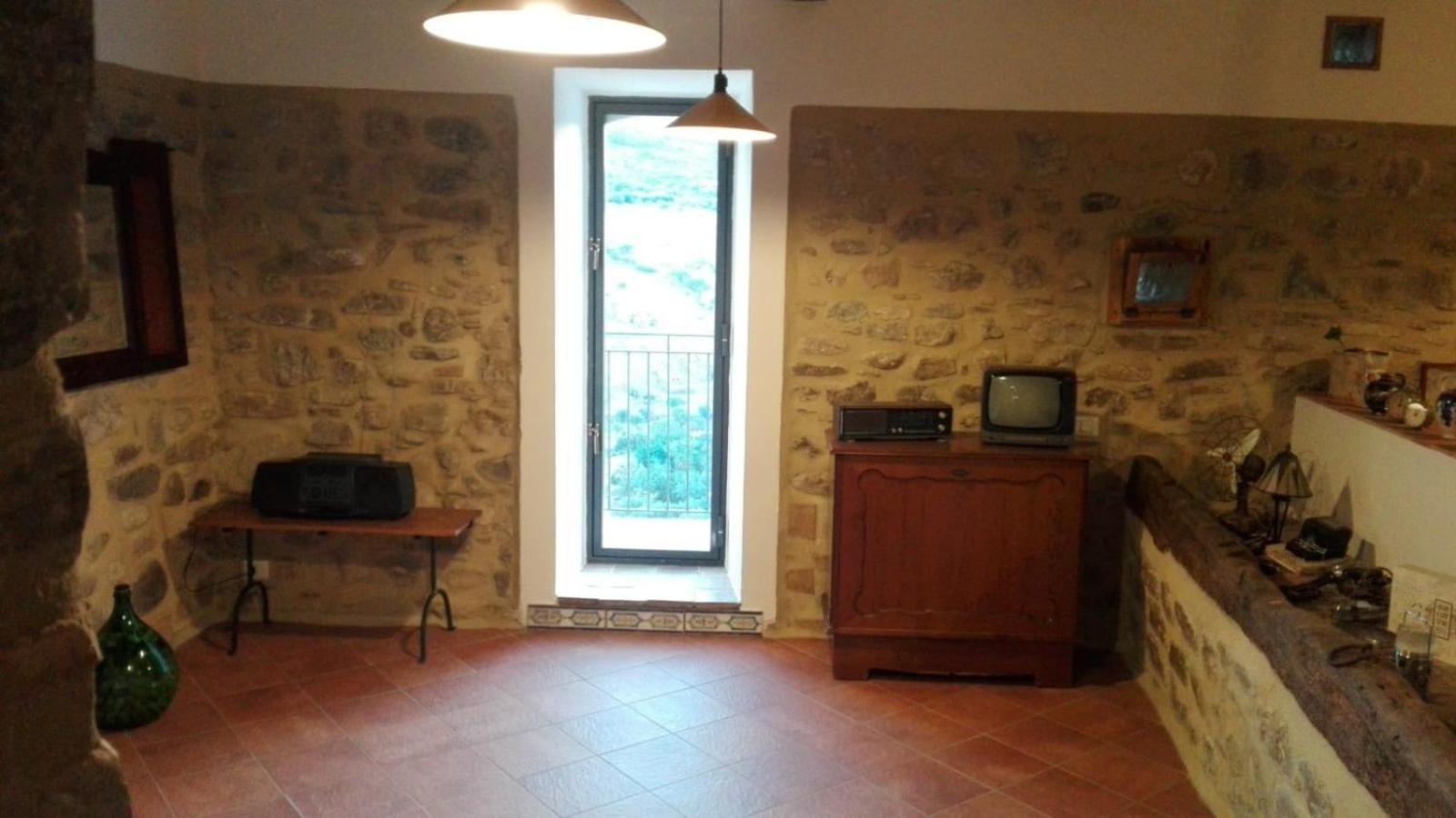 Giro Di Vite Villa Rocca Imperiale Exteriör bild